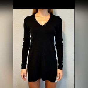 White House Black Market Optical Illusion V-Neck Knit Dress - Black/White - Size